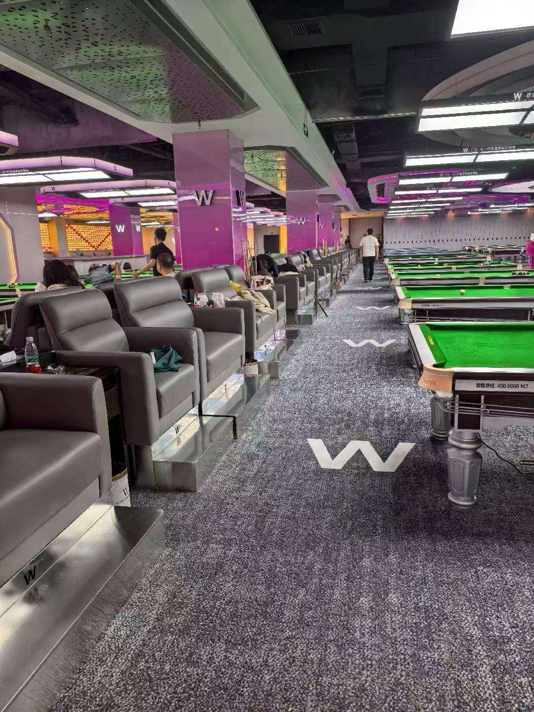 W君荟乔氏台球俱乐部休息区印花地毯